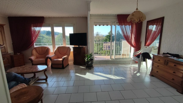 Appartement à vendre 3 pièces MEYZIEU (69)