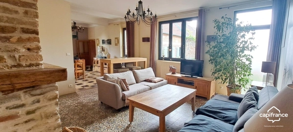 Maison de charme à vendre sur Sebourg - 59