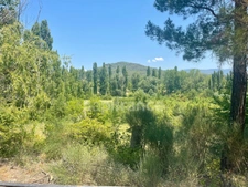 Maison à vendre avec grand terrain et vue dégagée à Gargas (Vaucluse)