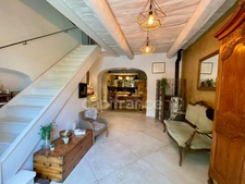 A vendre, maison de hameau en pierre à ROUSSILLON (84)