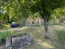  Maison de Maître de Prestige dans le Luberon 