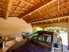 À VENDRE LAURIS (84) Propriété d’exception de plain-pied avec piscine et jardin paysager d'env 3000 M2