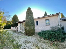 Maison à vendre à ROBION (84440)