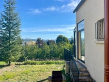 Céreste (04)  Villa de plain-pied 128 m², 4 chambres, garage et terrain 840 m²