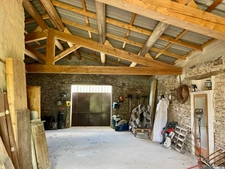 Maison en pierre à rénover avec vue exceptionnelle sur le Luberon –  84400 Apt
