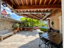 A vendre, maison de hameau en pierre à ROUSSILLON (84)