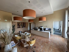 Exceptional 18th-century private mansion in Apt – An exceptional location in the heart of the Luberon