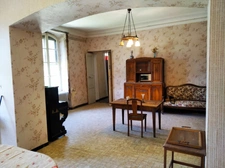 Dpt Vaucluse (84), for sale SAIGNON Historic Castle to Renovate