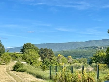 Maison en pierre à rénover avec vue exceptionnelle sur le Luberon –  84400 Apt