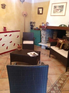 SAINT-SATURNIN-LÈS-APT – Propriété d’exception au cœur du Luberon, piscine chauffée et tennis privé Terrain de 5800 m² 