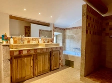 House for sale BONNIEUX (84)