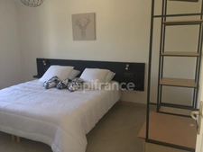 À vendre – Superbe appartement T2 de 60 m² dans résidence sécurisée à proximité du village de Roussillon