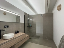 Bouches du Rhône Department (13), Prestigious Property near Saint-Rémy de Provence, at the gateway to the Alpilles Natural Park