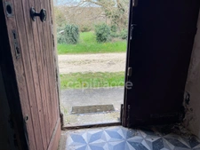 Dpt Vaucluse (84), for sale SAIGNON Historic Castle to Renovate