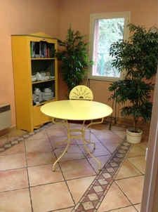 SAINT-SATURNIN-LÈS-APT – Propriété d’exception au cœur du Luberon, piscine chauffée et tennis privé Terrain de 5800 m² 