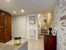 A VENDRE À APT – Charmante maison de ville rénovée avec goût – Une très belle opportunité !