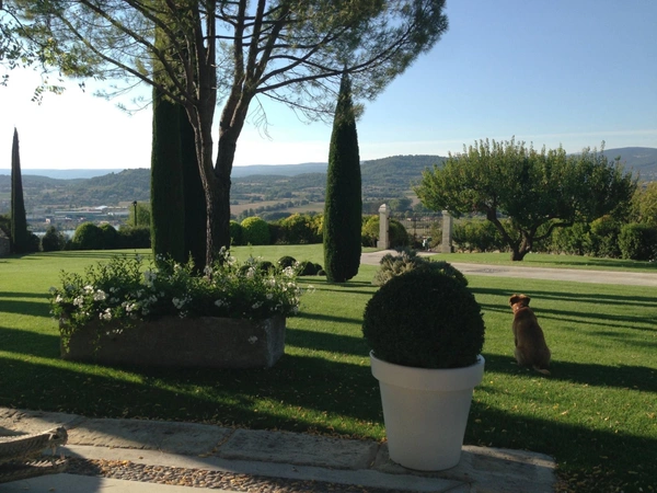 Domaine d'exception au cœur du Luberon