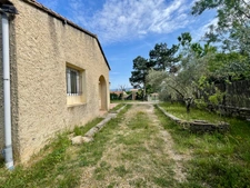 Maison à vendre à CABRIERES D'AVIGNON (84)