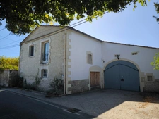 Maison à vendre 6 pièces SEGONZAC (16)
