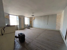 Charentaise à rénover entièrement 10 pièces VERTEUIL SUR CHARENTE (16)