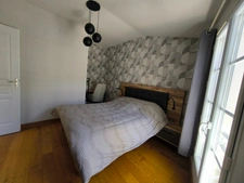 Renovated townhouse in the heart of Jarnac 