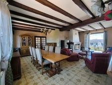 House for sale 10 rooms with swimming pool NERCILLAC (16)