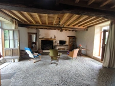 Dpt Charente (16), EBREON à vendre un ensemble de deux maisons 