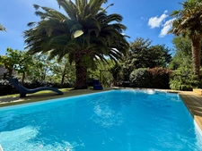 FOUESNANT (29) - 4-bedroom house - 152 m² living space - Not overlooked - Swimming pool - Garage - Carport 