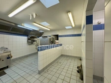 LA FORET FOUESNANT - Maison à rénover avec restaurant et duplex, vue mer – Opportunité rare à vendre !
