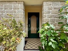 À vendre, Maison 5 chambres sur un terrain de 800 m², à 1 km des plages de Bénodet.