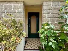 À vendre, Maison 5 chambres + hangar sur 1893 m² de terrain à bâtir,  à 1 km des plages de Bénodet