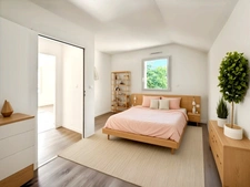 SAINT MARC SUR MER - BEACH WITHIN WALKING DISTANCE - 3-BEDROOM LOFT HOUSE - GARAGE & PARKING - SPRING DELIVERY