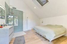 LA TURBALLE PLAGES ET CRIQUES A 4 MINUTES A PIED – VILLA PLAIN PIED 4 Chambres & 1 Dortoir – Jardin AU CALME, clos sans vis-à-vis -Rénovation moderne et chaleureuse.