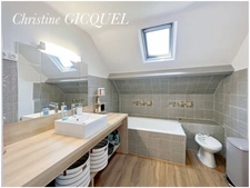 Dpt Loire Atlantique (44), à vendre CENTRE SAINT PERE EN RETZ EN IMPASSE, MAISON 8 PIECES - 5 CHAMBRES - JARDIN CLOS TERRASSE 