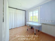 Dpt Loire Atlantique (44), à vendre CENTRE SAINT PERE EN RETZ EN IMPASSE, MAISON 8 PIECES - 5 CHAMBRES - JARDIN CLOS TERRASSE 