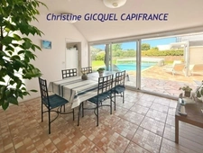 LA BAULE, villa 6 à 7 chambres avec piscine, et grand jardin clos. Belles prestations, tout confort.