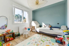 LA TURBALLE PLAGES ET CRIQUES A 4 MINUTES A PIED – VILLA PLAIN PIED 4 Chambres & 1 Dortoir – Jardin AU CALME, clos sans vis-à-vis -Rénovation moderne et chaleureuse.