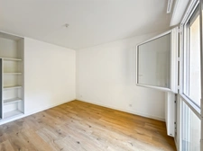 SAINT NAZAIRE NEAR PORCÉ BEACH AND VIRECHAT SAINT MARC SUR MER - 2-room apartment for sale - PRIVATE garden - Garage