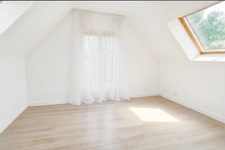LA BAULE ESCOUBLAC (44) PROCHE COMMERCES & PLAGE LAJARRIGE - MAISON 4 CHAMBRES - 1 BUREAU - 1 JARDIN - GARAGE ET PARKINGS