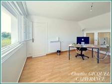 Dpt Loire Atlantique (44), à vendre CENTRE SAINT PERE EN RETZ EN IMPASSE, MAISON 7 PIECES - 5 CHAMBRES - JARDIN CLOS TERRASSE 
