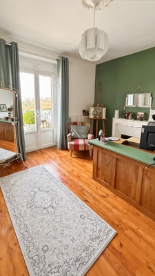 NORT SUR ERDRE TRAM TRAIN 30MIN NANTES CENTER - 8-ROOM BOURGEOIS RESIDENCE - ENCLOSED GARDEN - SWIMMING POOL