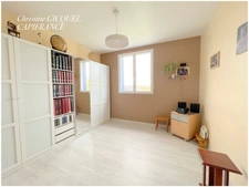 SAINT-NAZAIRE FAMILY RESIDENTIAL AREA, for sale 4 BEDROOM HOUSE, ENCLOSED GARDEN, OUTBUILDINGS.