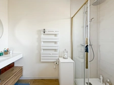 PORNIC SECTEUR RESIDENTIEL - MAISON PLAIN-PIED CONTEMPORAINE 3 CHAMBRES - JARDIN CLOS 