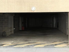 PORNICHET  REMBLAI  GARAGE FERMÉ -  SÉCURISÉ DE 18 M² FACE MER