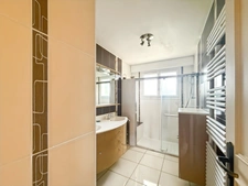 LA BAULE - A VENDRE VILLA 8 PIECES - 4 CHAMBRES - PARC ARBORÉ - GARAGES - POTENTIEL DU SOUS-SOL