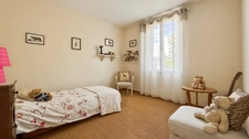 NORT SUR ERDRE TRAM TRAIN 30MIN NANTES CENTER - 8-ROOM BOURGEOIS RESIDENCE - ENCLOSED GARDEN - SWIMMING POOL