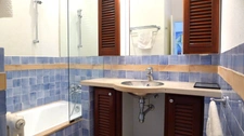 For sale, 3-room house in PORT GRIMAUD (83)