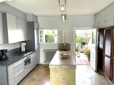 For sale, 3-room house in PORT GRIMAUD (83)