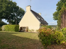 Maison 119 m² - 4 chambres - Séjour rez de jardin - Sous-sol complet -  L'HOPITAL CAMFROUT (29) - Terrain 1200 m²