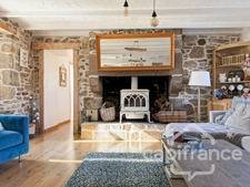 MAISON DE CARACTÈRE À LANNILIS - PROCHE CENTRE - 5 CHAMBRES - VÉRANDA PLEIN SUD, JARDIN ET DÉPENDANCES 